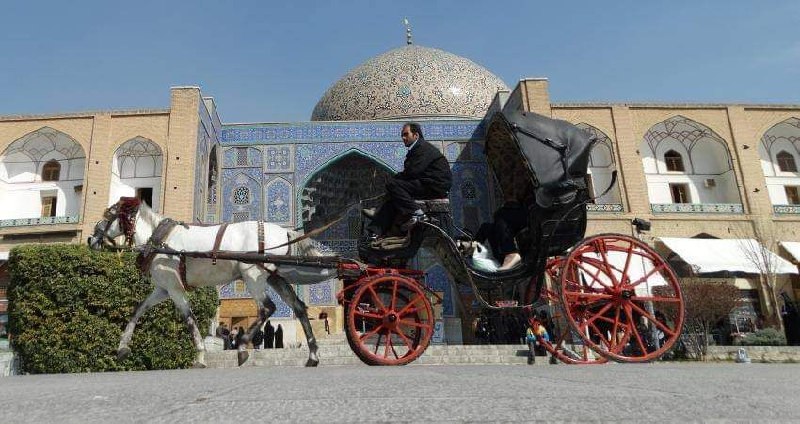عکسی کم‌تر دیده شده از کالسکه‌سواری …