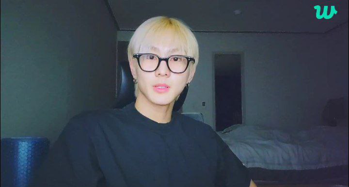 [**#JUNGWON**](?q=%23JUNGWON) **now live on Weverse**