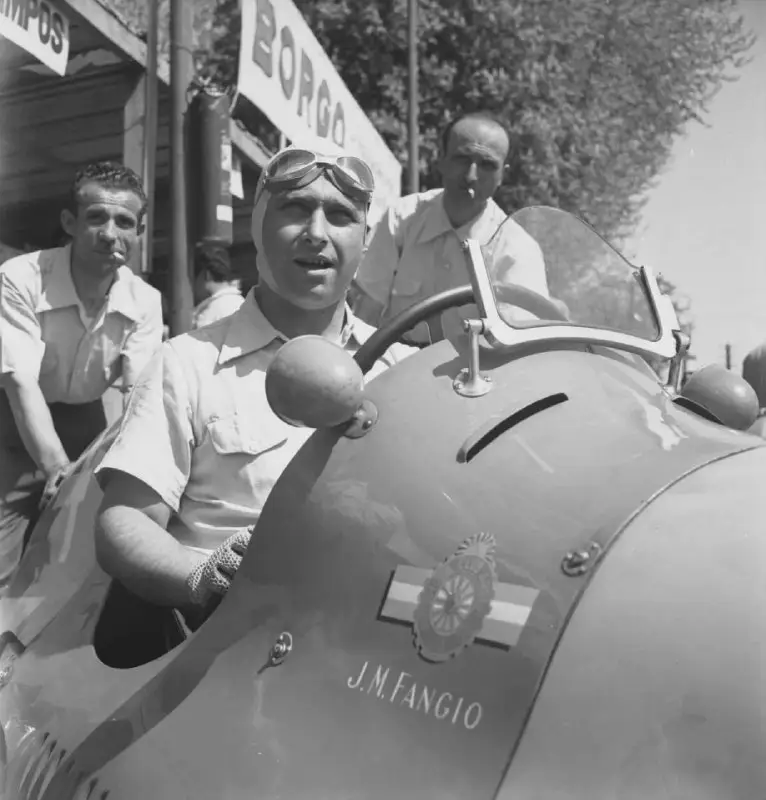 1949. Гран-при По. Хуан Мануэль Фанхио …