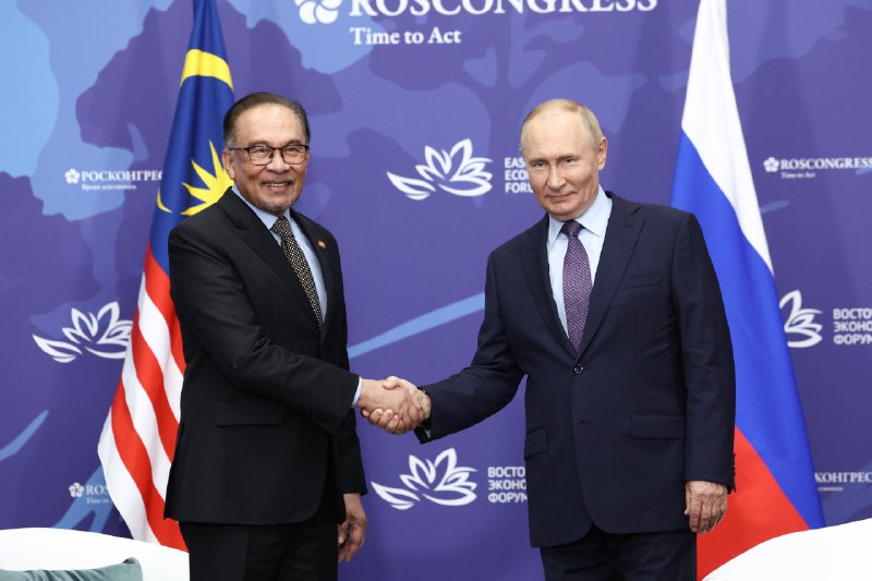 [#Anwar\_Ibrahim](?q=%23Anwar_Ibrahim), Premierminister von [#Malaysia](?q=%23Malaysia):