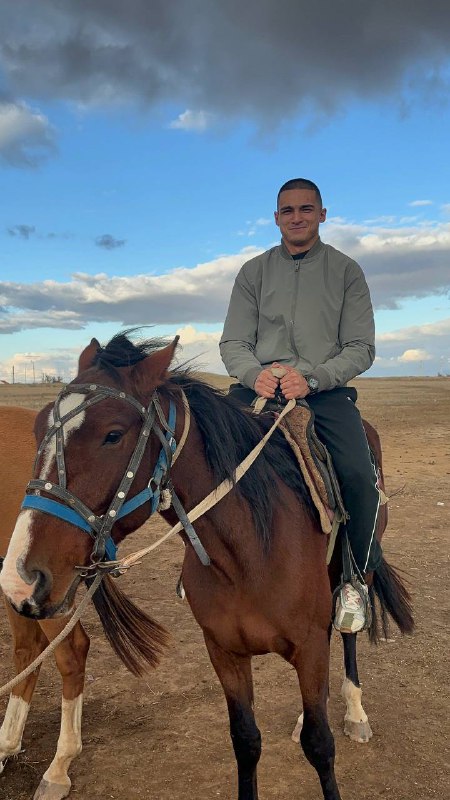 ***🐎***