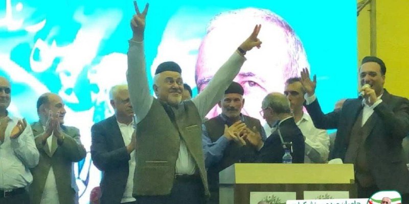 **ظریف لباس تالشی پوشید**