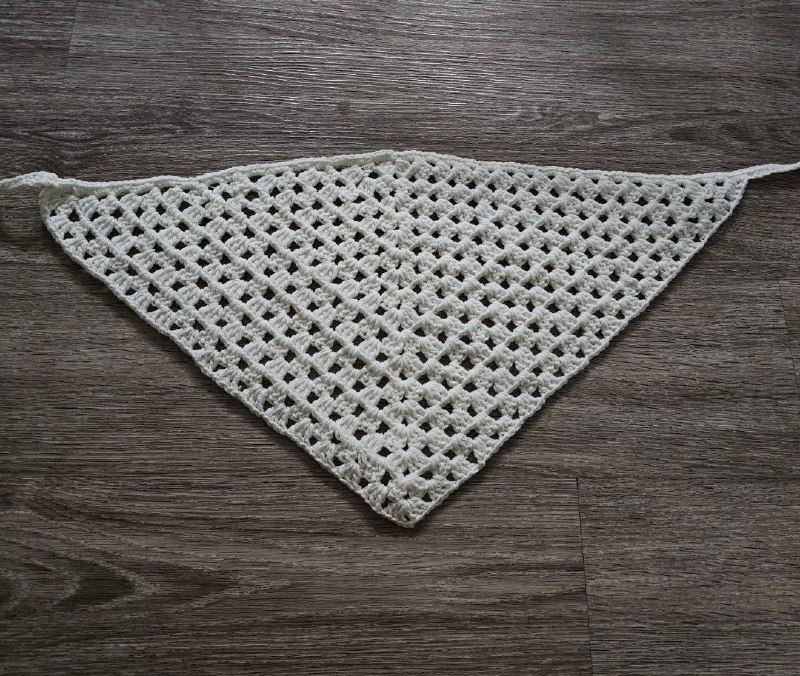 white crochet bandana