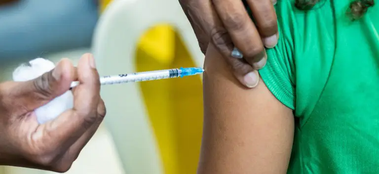 Vacinação até os 45 anos na PNI? ***🤔***