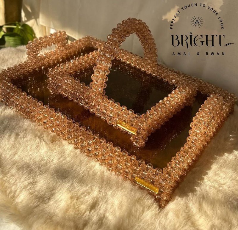 للعرايس الصينيتين عليهم عرض الاتنين ب …