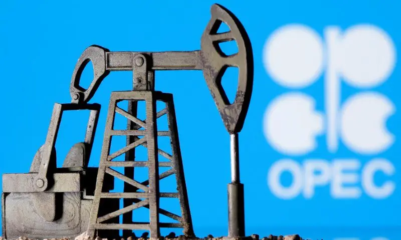 ***🛢*** Două surse din cadrul OPEC+ au declarat joi că grupul format din [Organizația Țărilor Exportatoare de Petrol](https://ew.md/industrii/23-petrol-si-gaze/428-petrolul-pe-minus-saptamanal-cu-toate-ca-opec-a-optat-pentru-stabilizarea-productiei) (OPEC) și …