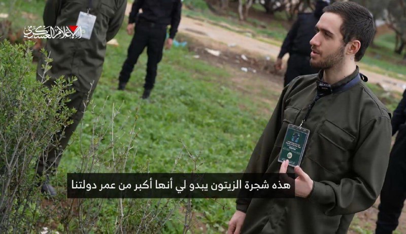 "شجرة الزيتون أكبر من عمر دولتنا"..الجندي …