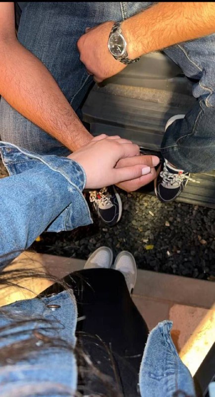 ᅠ ᅠ