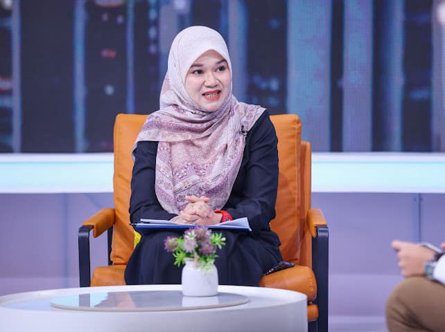 Fadhlina Sidek