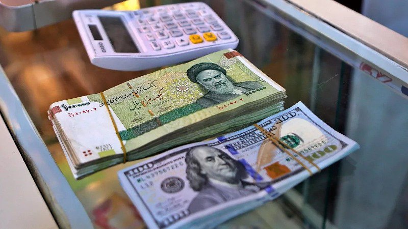 دکتر وحید شقاقی شهری در گفت‌و‌گو …