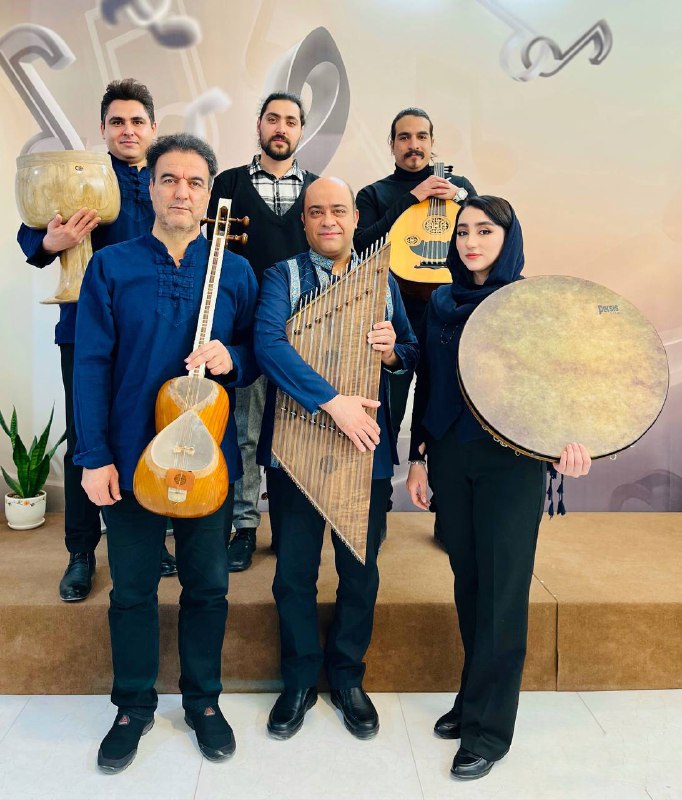 اجرای گروه موسیقی رهاوی
