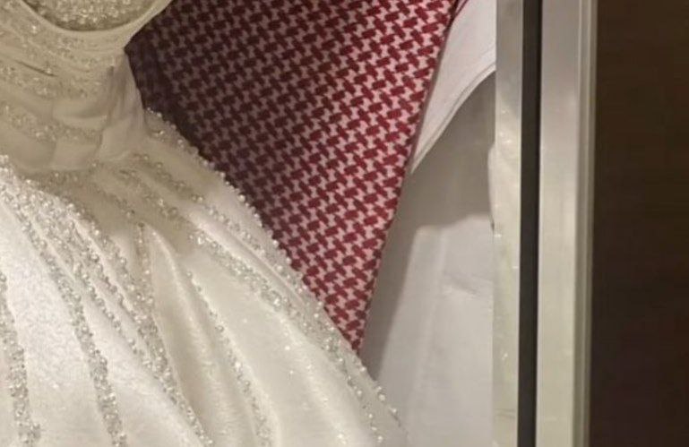 تزوجيه متديناً ڪُلما رأى فتاة ظلّ …