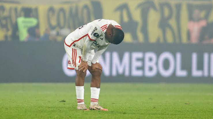 ***🐦‍⬛️*** | **Flamengo é eliminado da …