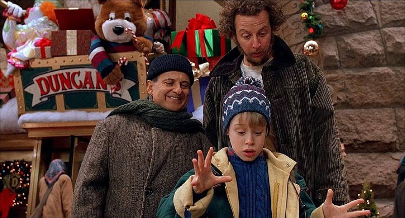 Keçirilən anketlərə görə “*Home Alone”* filmi …