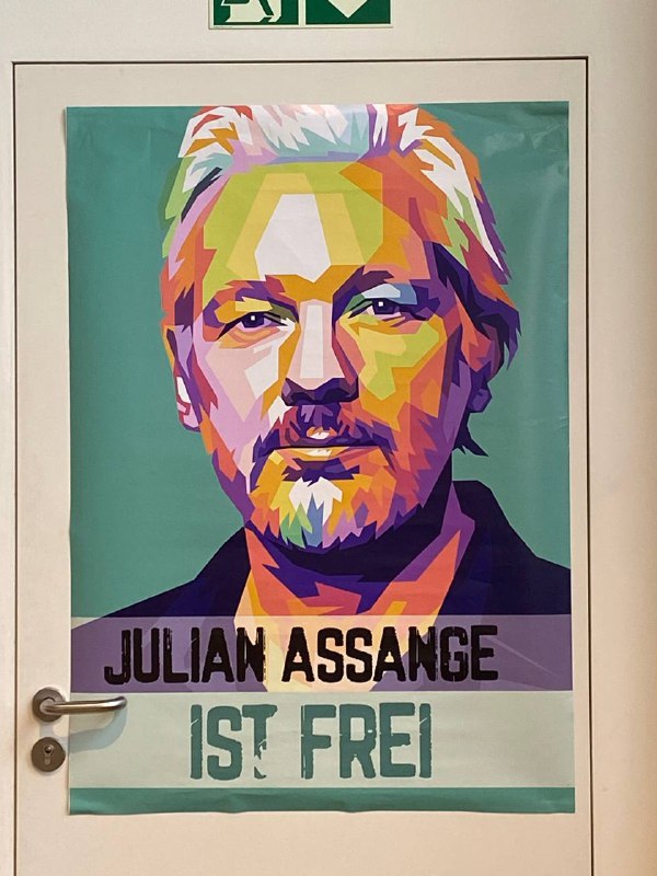 Free Assange - Info Köln