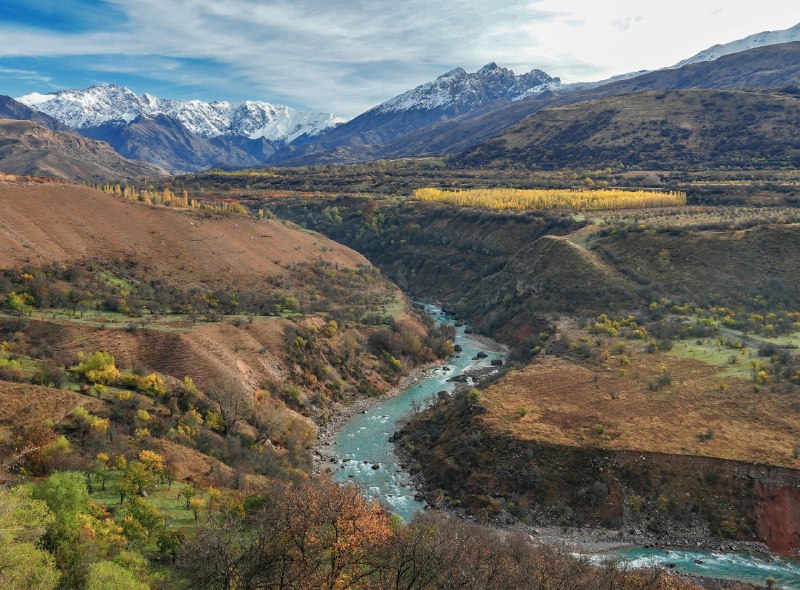 Pskom daryosi va vodiysi***⛰***, Toshkent viloyati