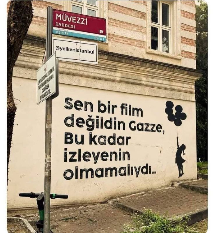 *Sen bir film değildin Gazze,