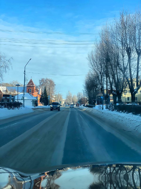 Как будто весна скоро. Солнышко выглядывает.