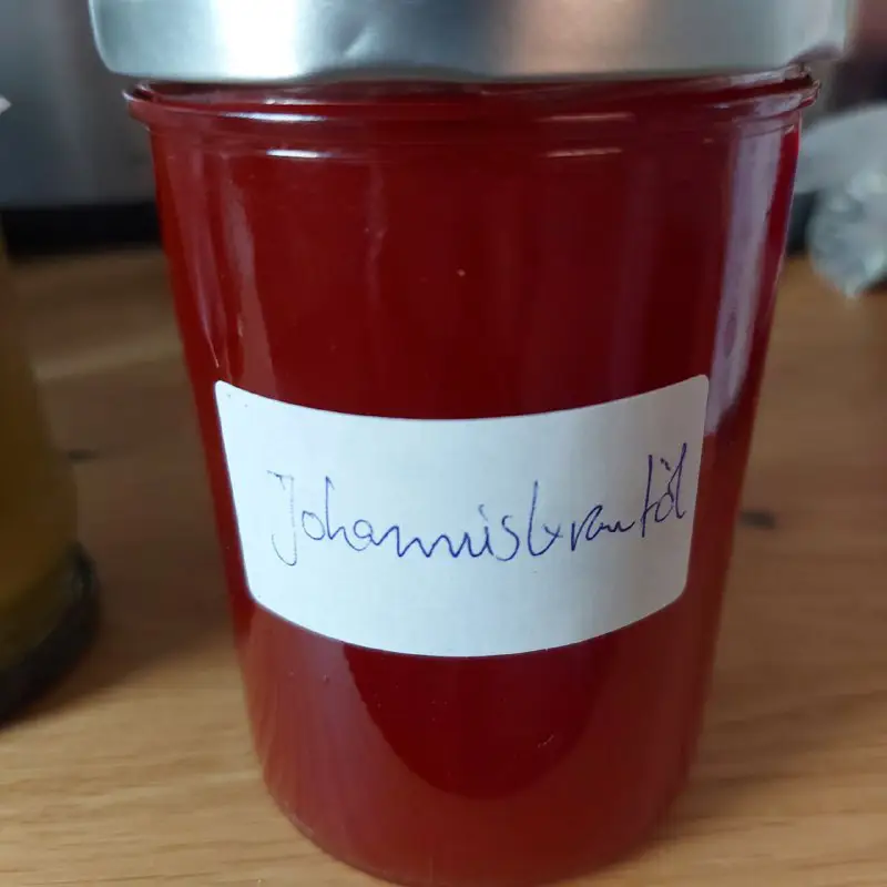 Habe wieder neues Johanniskrautöl