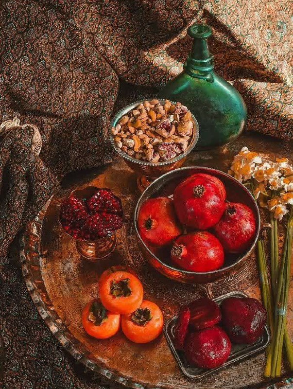 ***?***یلدا بلندترین شب برای روشن‌ترین امیدهاست، …