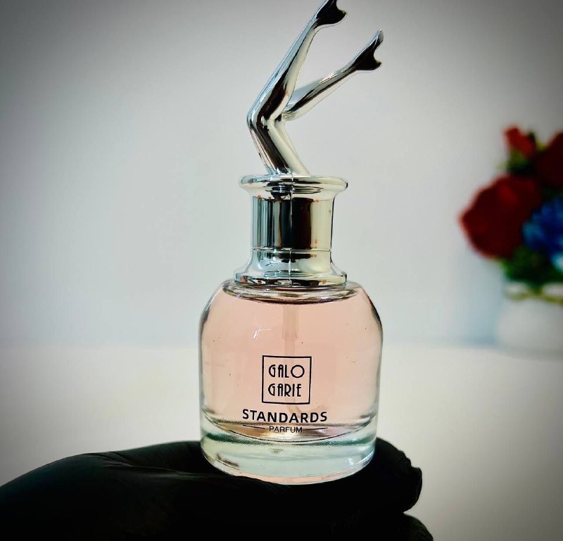 عطر سكاندل الي دوخ البنات