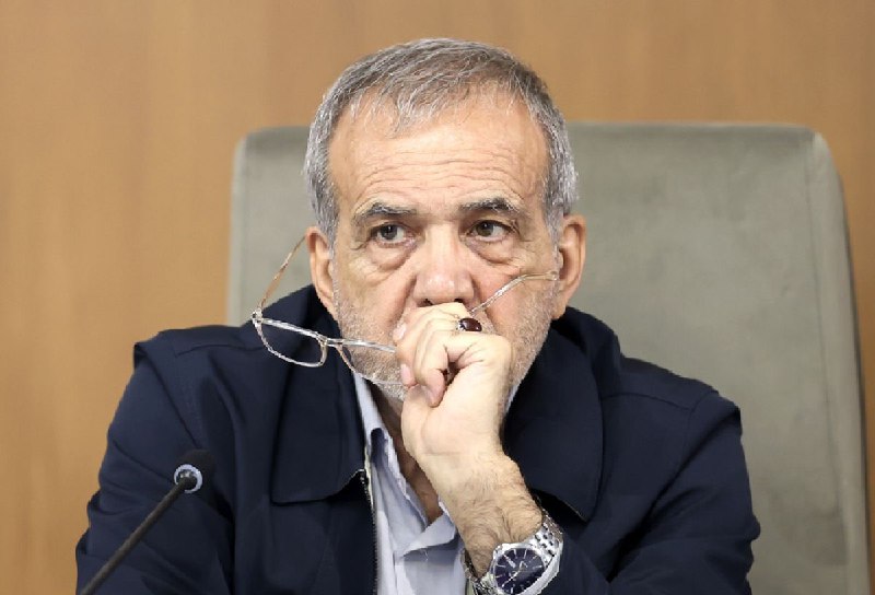 **همای سعادت در اصل پزشکیان ست،**