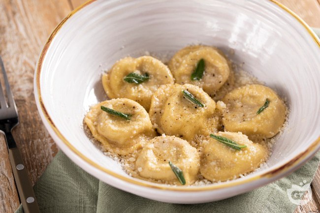 [️️️️️️️️️️️️️️️️️️️️️️️️️️️️️️️️️️️️️️️️️️️️️️](https://t.me/iv?url=https://ricette.giallozafferano.it/Ravioli-ripieni-di-galletto.html&amp;rhash=d4970e27d1148b)