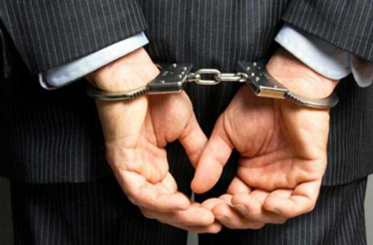 *****?*** بازداشت رئیس دفتر شهردار بندرانزلی …