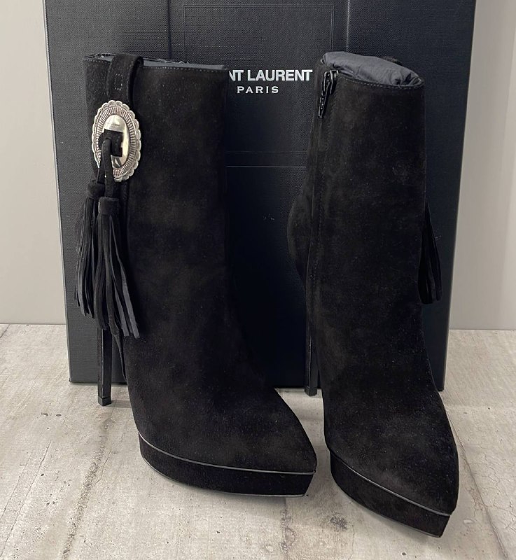 Stivali Saint Laurent 250€ fin 36,36.5,37.5