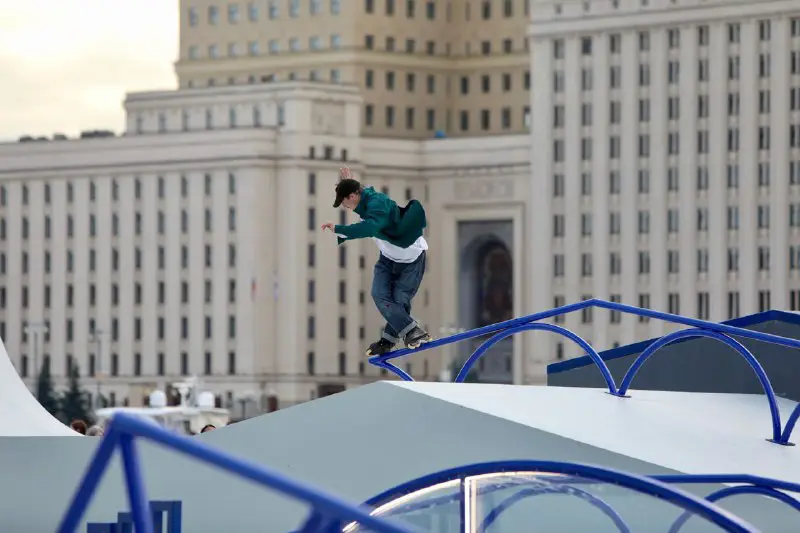 Grand Skate Tour. Aggressive inline