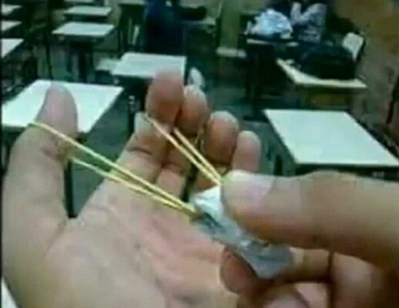 التواصل الاجتماعي في القاعه قبل الواتس***?***