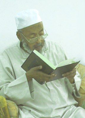 الناس يوم القيامة يرون ما يناله …