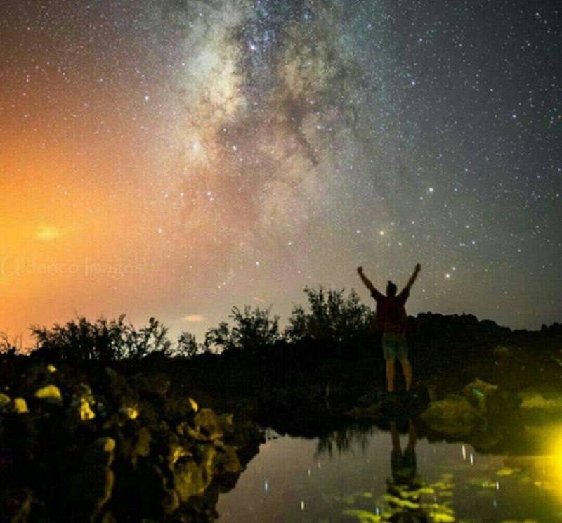 شب