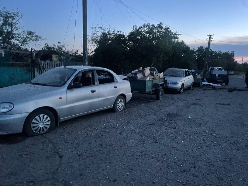 Голопристаньский район Херсонской области, село Садовое, жестокое нападение врага в самое оживленное время. В результате атаки погиб 21 человек.