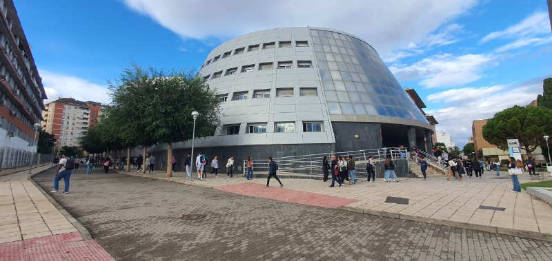 ***🚨***Fallece una profesora de la Universidad …