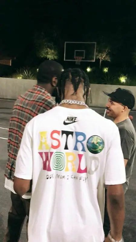 TRAVIS SCCOT