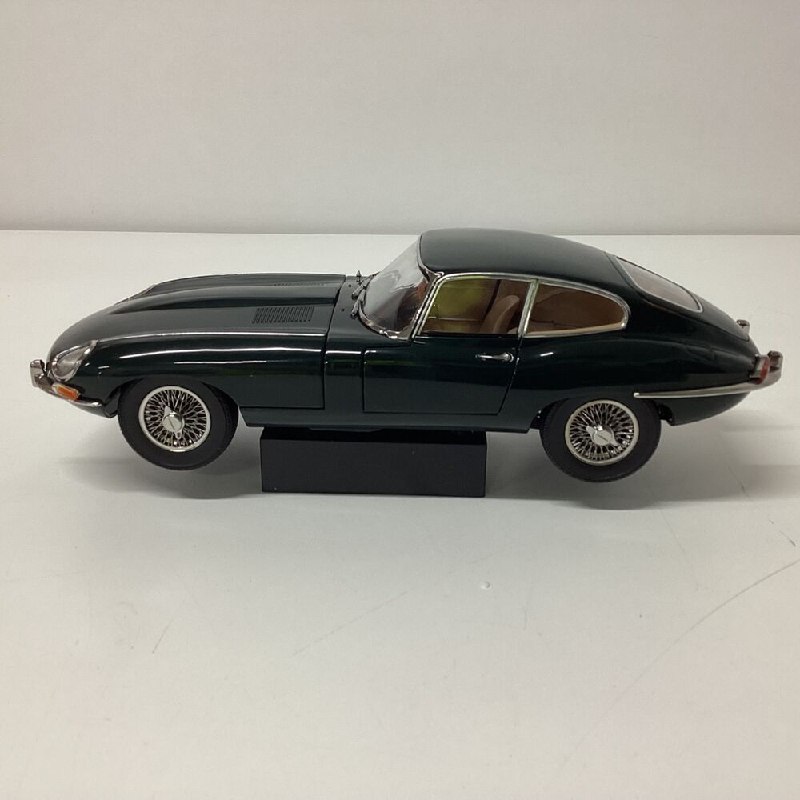 Kyosho Jaguar E-Type Green Coupe 1:18 …