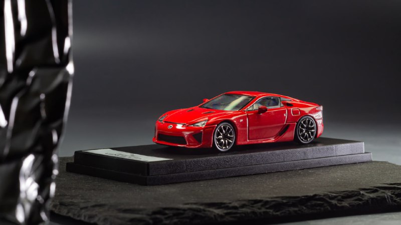 Небольшой фотосет коллекционной модели Lexus LFA …