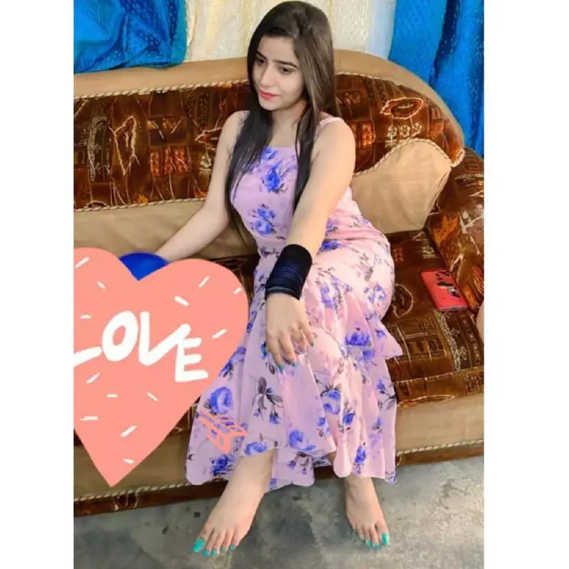 she is in live, come and watch it***😍***
