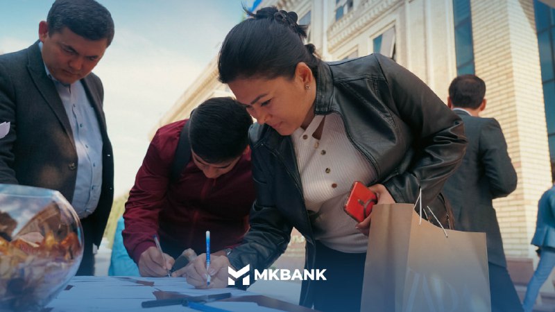 HR MKBANK