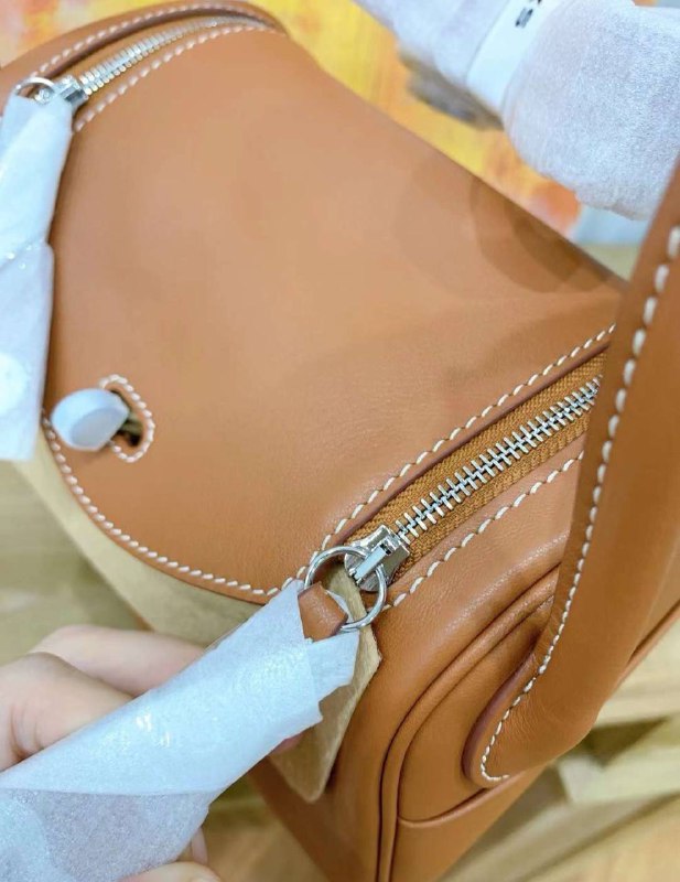 六年老店英国🇬🇧潮牌Hxxxxs正品👜