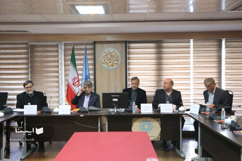 گزارش ایبنا از نشست «رویکرد فکری …