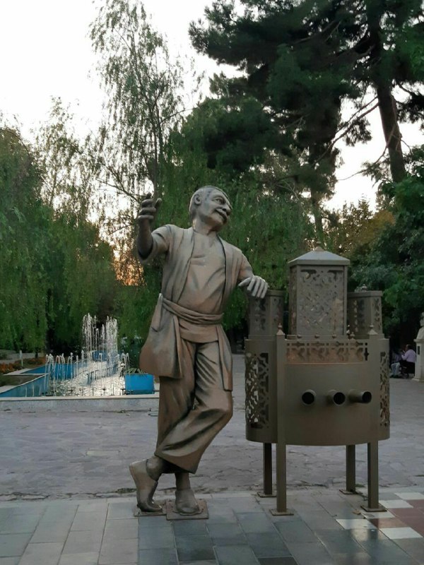 The great sculpture of "baz in …