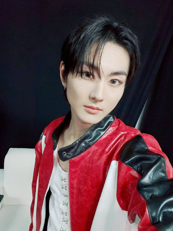 ⠀ @ **weverse** update, ( 13.10 …