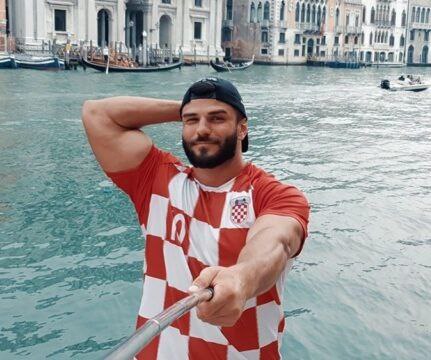 Очень много хейтеров Позднякова развелось на …