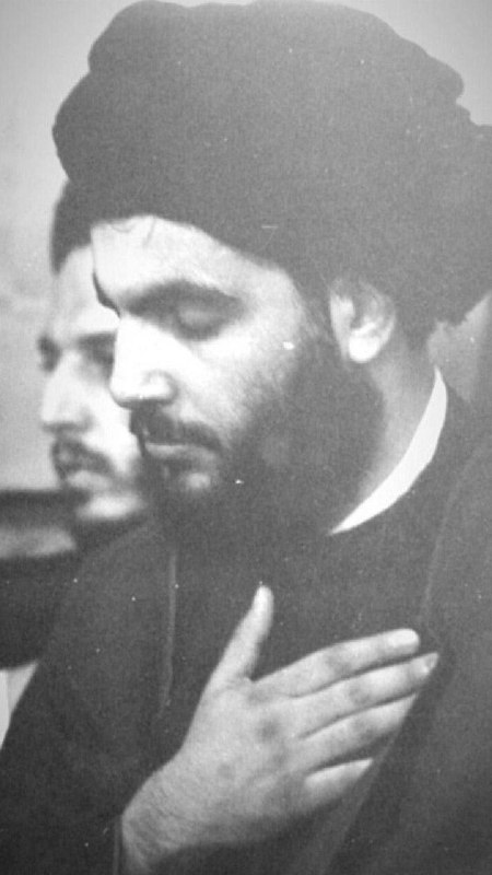 في القلبِ هواكَ أبا هادي