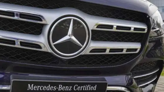Mercedes, utile in calo del 25% nel 1° trimestre