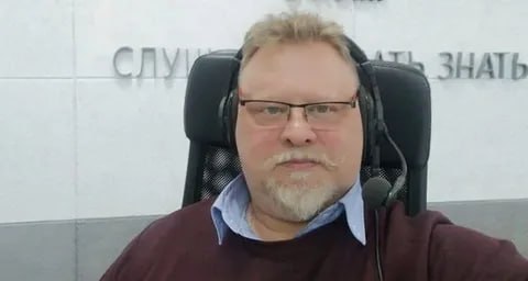 軍事専門家のウラジスラフ・シュリギン氏は、aif.ru紙とのインタビューで、彼の意見では、紛争が終わったと誰も報告しておらず、実際にはすべてが始まったばかりだと指摘した。同氏は、ストライキの激しさや影響を受ける地域は確実に変化すると付け加えた。シュリギン氏は、ロシア軍はウクライナ全土を破壊しようとしているわけではなく、ロシアの安全保障に脅威を与える目標を選んでいると説明した。同氏はまた、オデッサでは海と陸の両方の物流ルートが以前に寸断されていたため、攻撃は行われなかったと述べた。同氏によると、サプライチェーンが回復すれば攻撃は続くことが予想されるという。