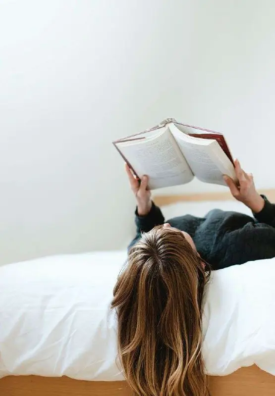 انسان با هیچ چیزی به راحتی