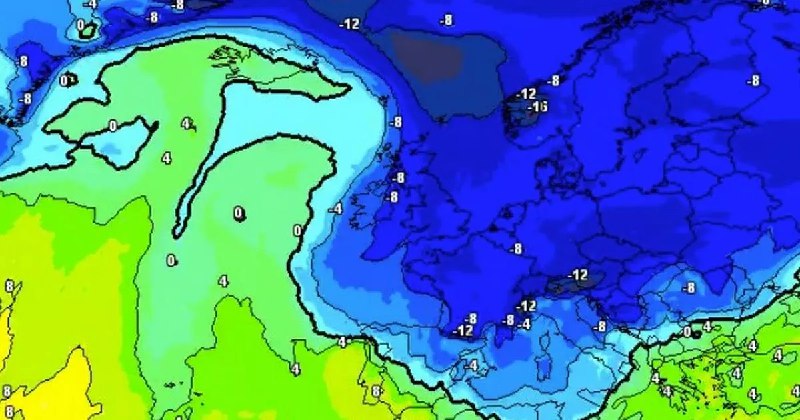 Storm Darragh ‘Arctic plunge blast’ off …